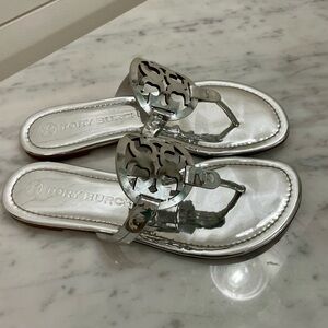 Tori Burch Miller Metallic Silver Sandals Size 8